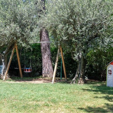 Hotel Villa Elda Асизи Екстериор снимка