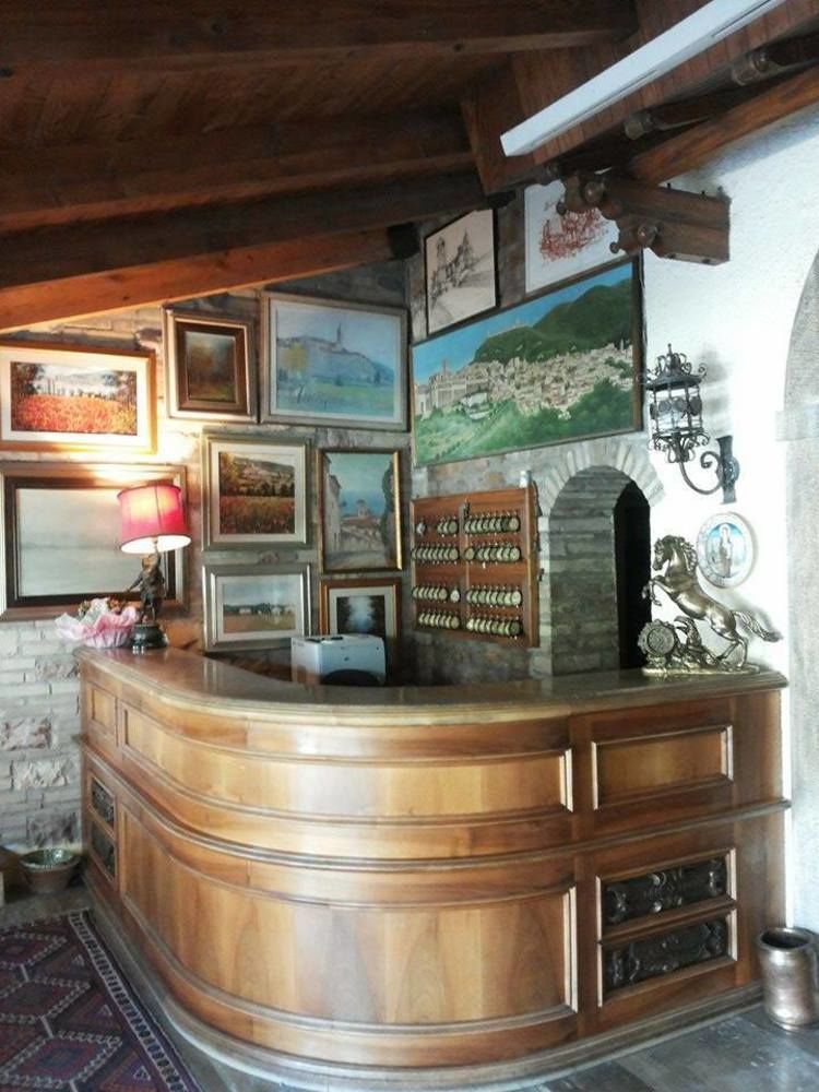Hotel Villa Elda Асизи Екстериор снимка